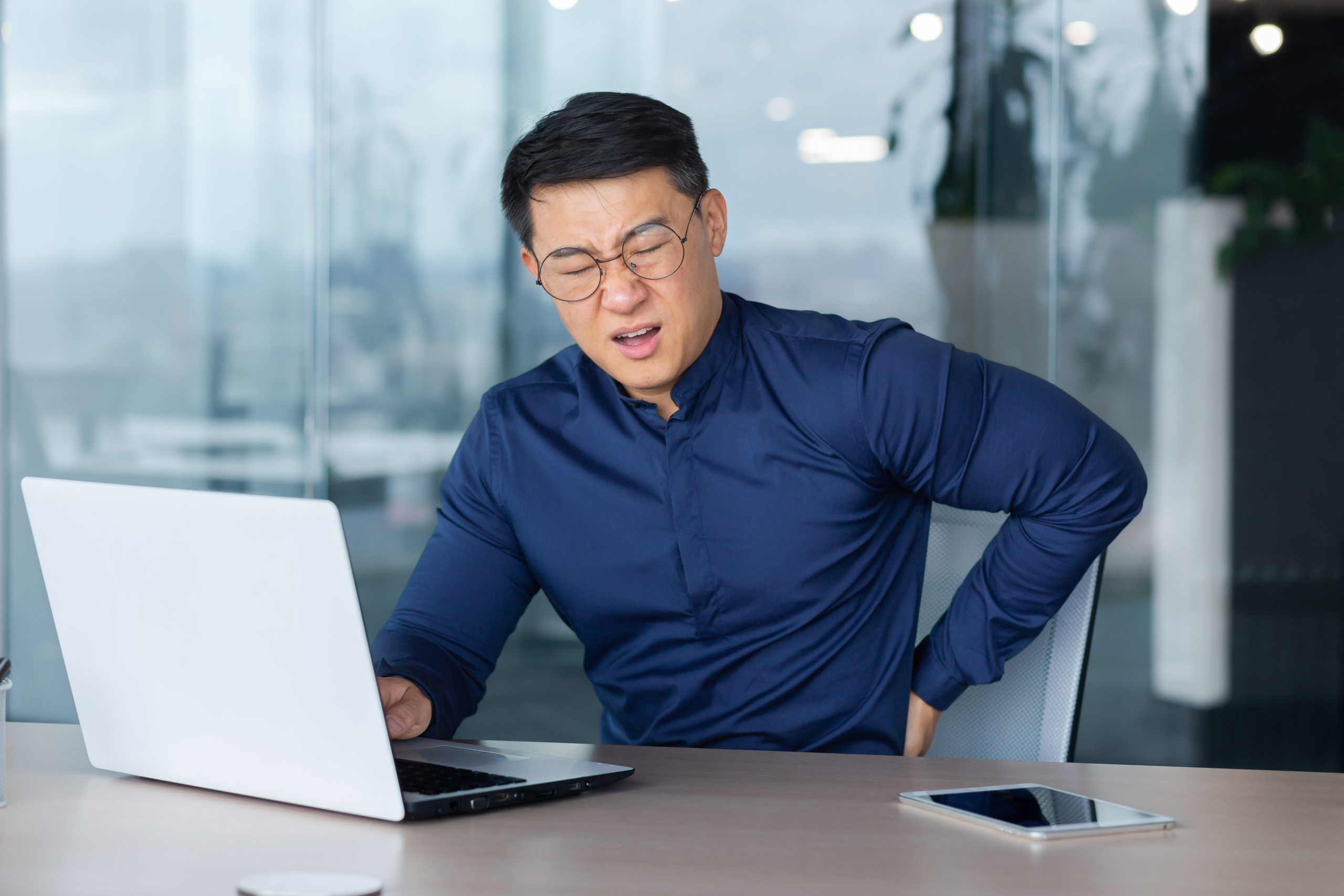 back pain from sitting at desk